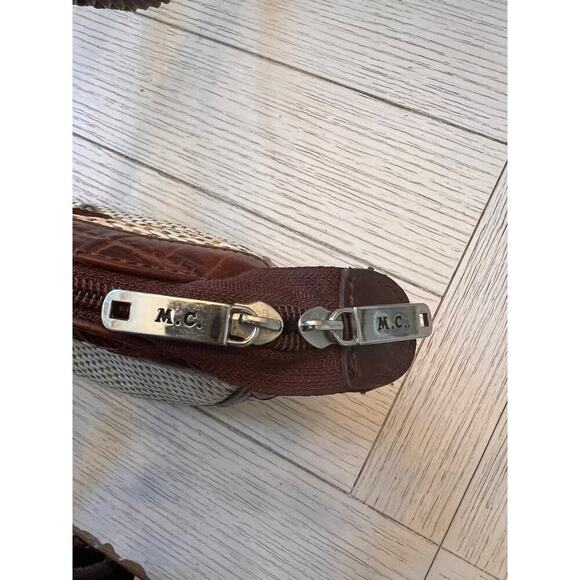 MC heart tan w/ brown embossed trim shoulder bag w/ zip closure silver feet - Picture 10 of 10